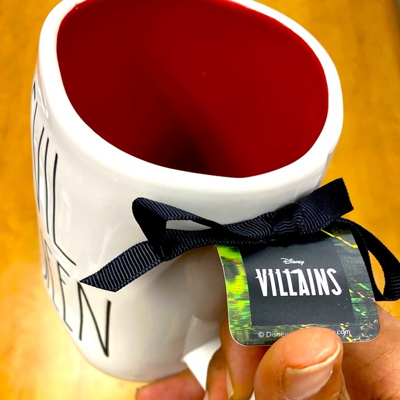 Rae Dunn “Evil Queen” Disney Villains Coffee Mug - Picture 3 of 4